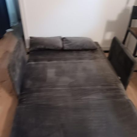 Appartement Studio Au Pied De La Basilique Du Sacre Coeur à Paris Extérieur photo