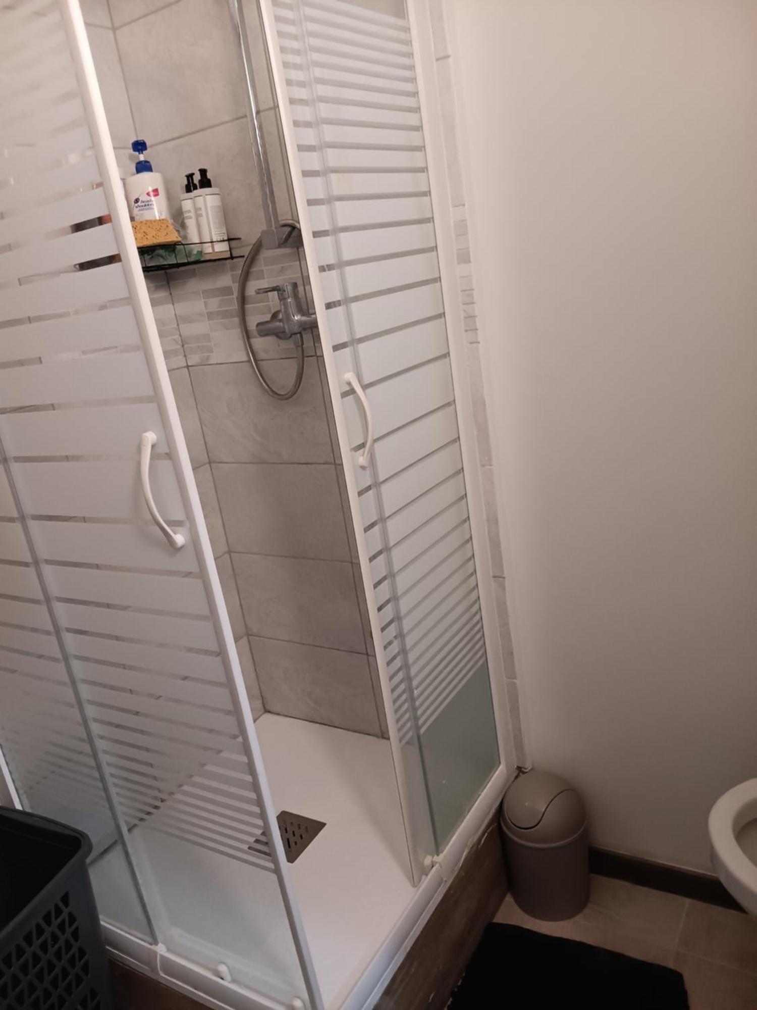 Appartement Studio Au Pied De La Basilique Du Sacre Coeur à Paris Extérieur photo